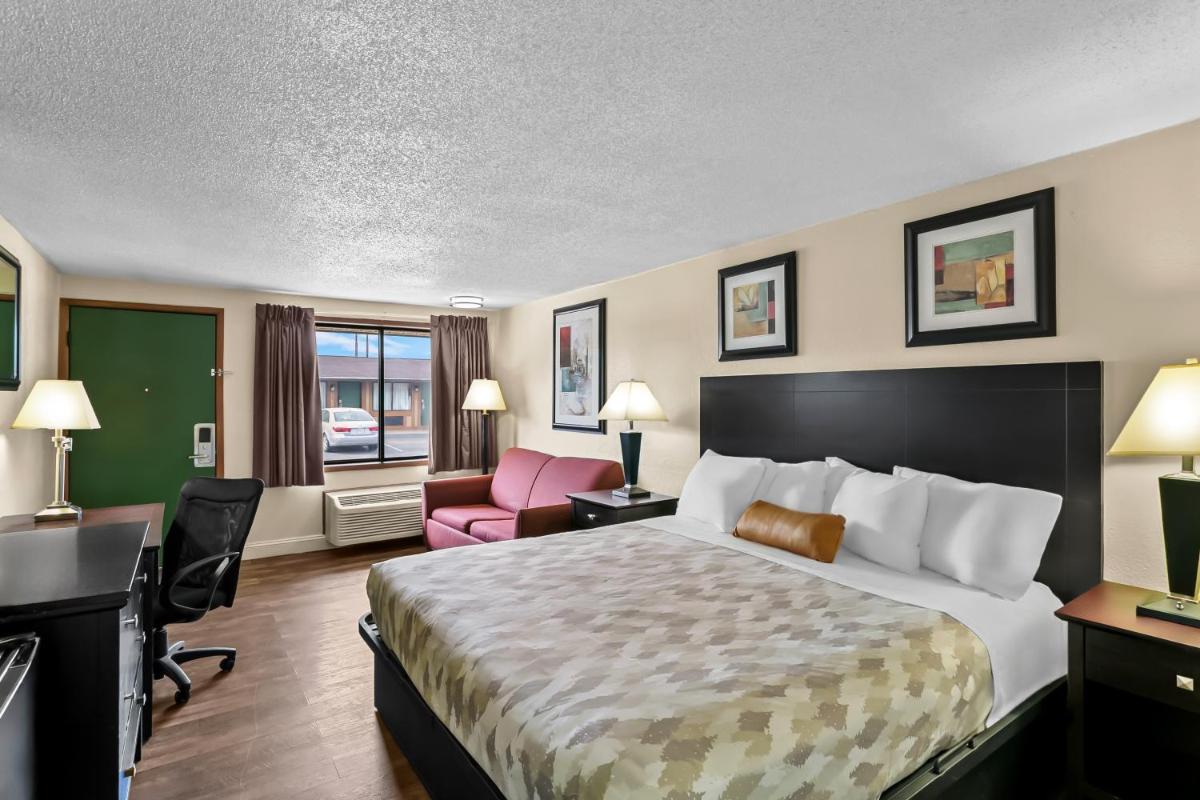 Room image 7